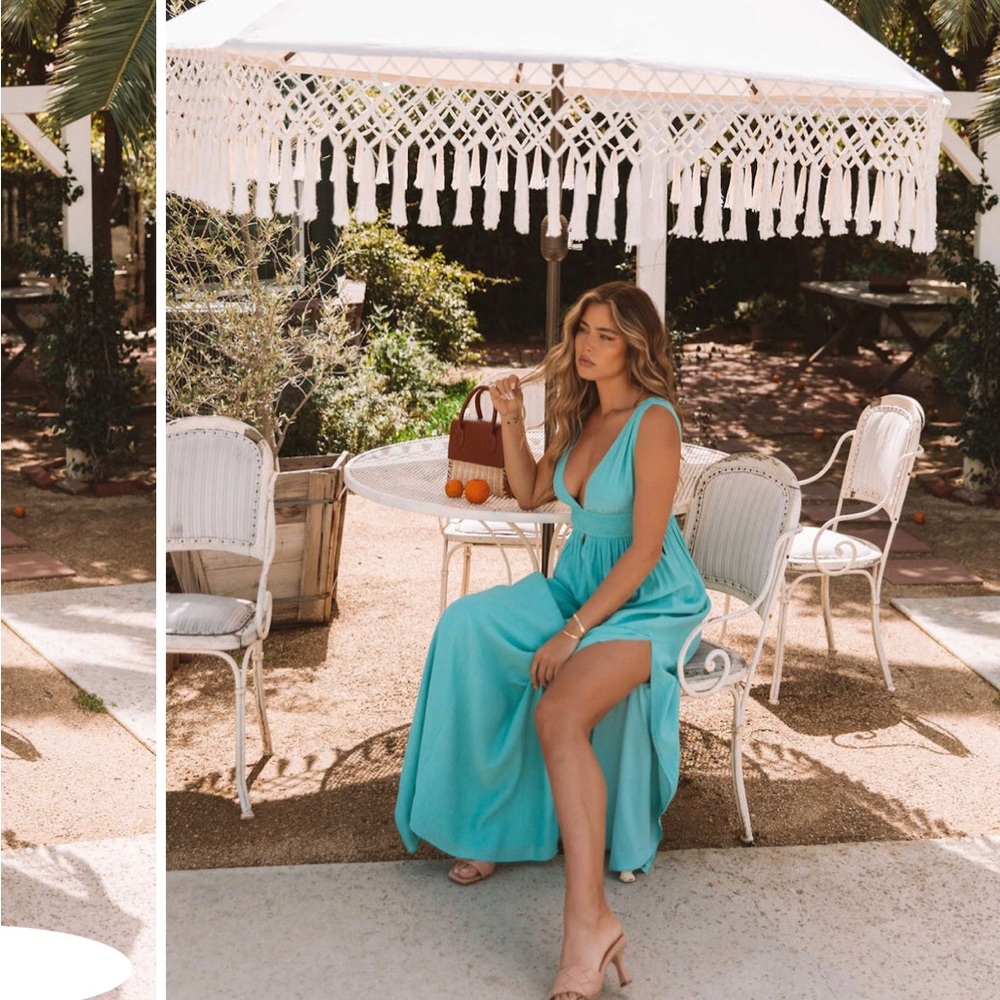 Spring SMOCKED SIDE SLIT MAXI DRESS - SEAFOAM XS